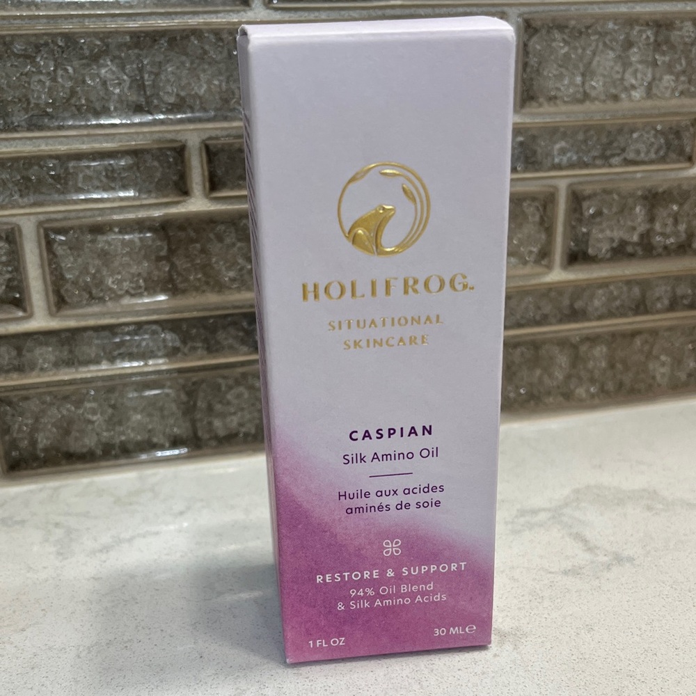 Caspian Silk Amino Oil - White & Gold